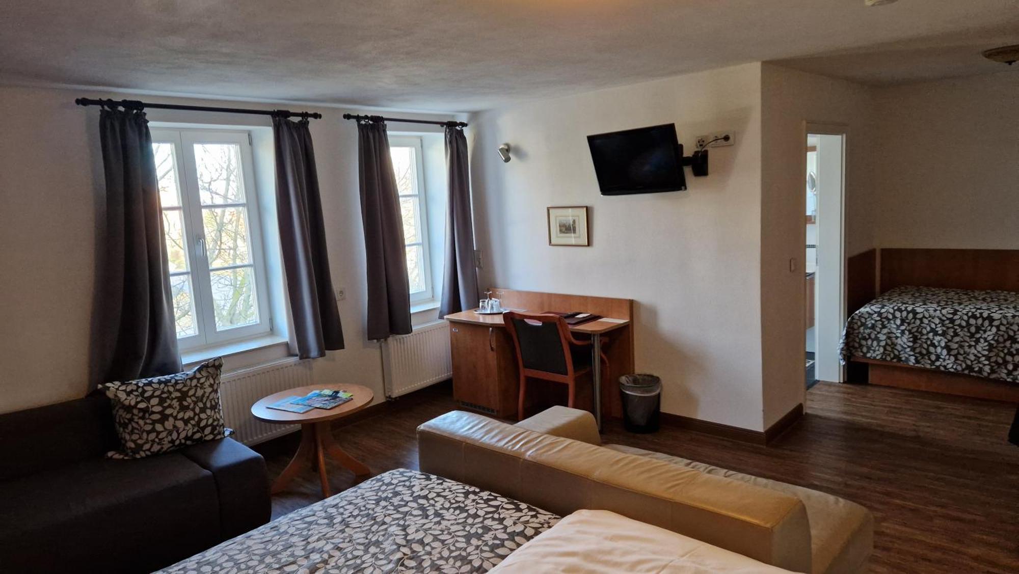 Hotel Garni Demmel & Cie Rohrsheim Extérieur photo