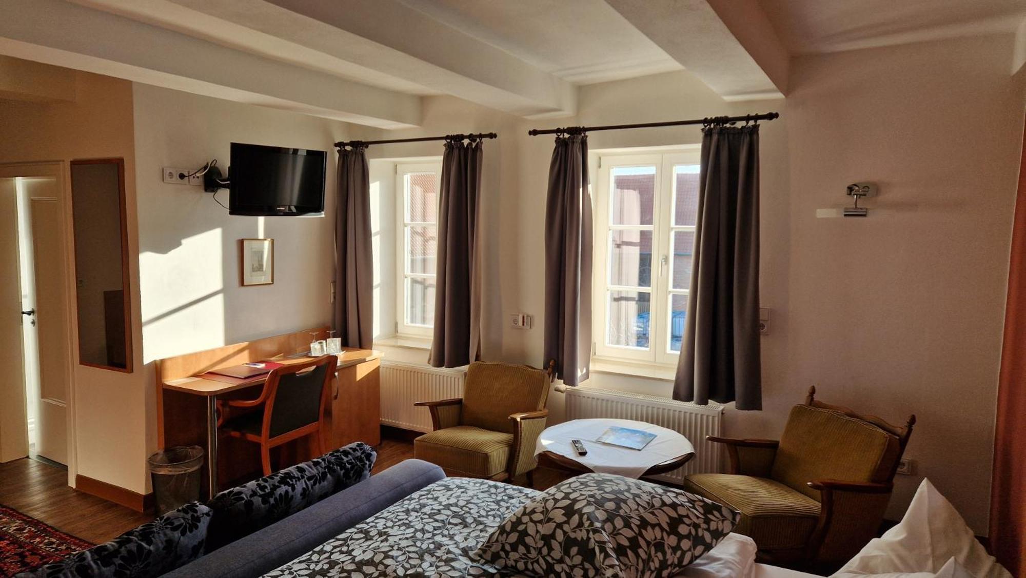 Hotel Garni Demmel & Cie Rohrsheim Extérieur photo
